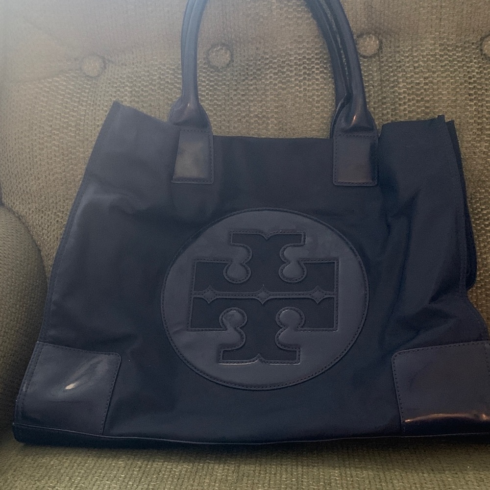 Tory Burch Ella Tote in navy blue